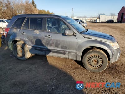 Czwarte zdjęcie samochodu z boku: 2008 SUZUKI GRAND VITARA XSPORT VIN:JS3TD944784100718 - miniatura