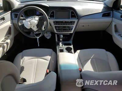 Zdjęcie 8 z 12 samochodu: 2017 HYUNDAI SONATA SE VIN:5NPE24AF5HH581861 - miniatura