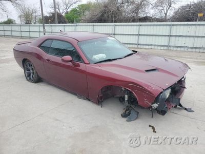 Czwarte zdjęcie samochodu z boku: 2017 DODGE CHALLENGER SXT VIN:2C3CDZAGXHH611733 - miniatura