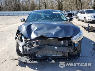 Piąte zdjęcie samochodu w środku: 2021 KIA FORTE GT LINE VIN:3KPF34AD8ME367672 - miniatura