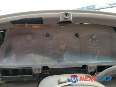 Zdjęcie 9 z 12 samochodu: 1996 FORD F250 VIN:2FTHF25H3TCA66101 - miniatura