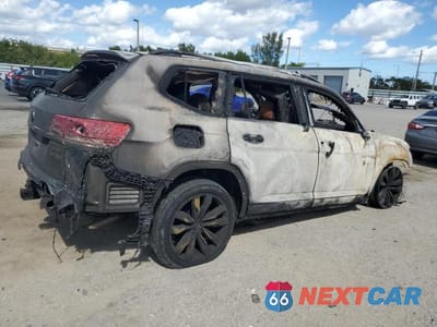 Trzecie zdjęcie samochodu z tyłu: 2022 VOLKSWAGEN ATLAS SEL PREMIUM R-LINE VIN:1V2FR2CA8NC519043 - miniatura