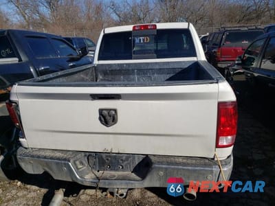 Zdjęcie 6 z 12 samochodu: 2017 RAM 1500 SLT VIN:3C6RR7LT7HG575240 - miniatura