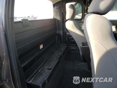 Zdjęcie 19 z 26 samochodu: 2022 TOYOTA TACOMA SR VIN:3TYRX5GN3NT050708 - miniatura