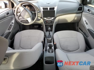 Zdjęcie 8 z 13 samochodu: 2017 HYUNDAI ACCENT SE VIN:KMHCT4AEXHU186233 - miniatura