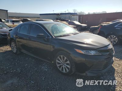 Czwarte zdjęcie samochodu z boku: 2019 TOYOTA CAMRY L VIN:4T1B11HK1KU701526 - miniatura
