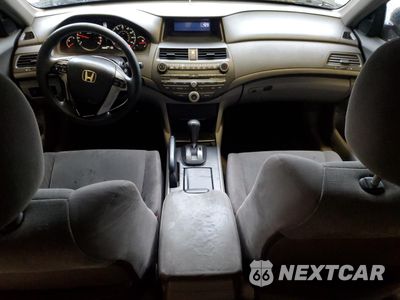 Zdjęcie 8 z 14 samochodu: 2009 HONDA ACCORD LXP VIN:1HGCP264X9A084240 - miniatura