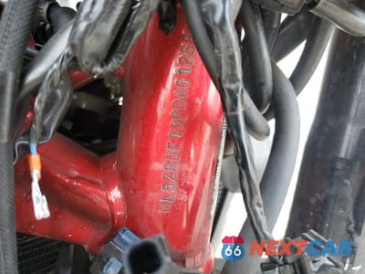 Zdjęcie 9 z 10 samochodu: 2023 KAWASAKI ZR900 F VIN:ML5ZRDF19PDA61268 - miniatura