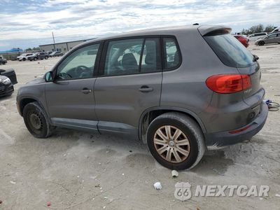 Drugie zdjęcie samochodu z przodu: 2012 VOLKSWAGEN TIGUAN S VIN:WVGCV7AX0CW003108 - miniatura