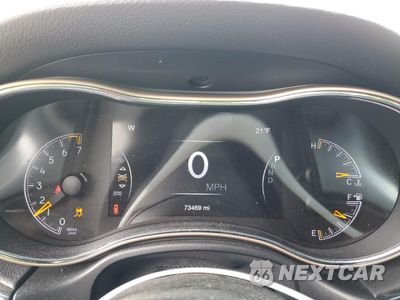 Zdjęcie 9 z 16 samochodu: 2017 JEEP GRAND CHEROKEE LIMITED VIN:1C4RJFBG7HC641576 - miniatura