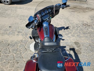 Zdjęcie 6 z 10 samochodu: 2017 HARLEY-DAVIDSON FLHTCU ULTRA CLASSIC ELECTRA GLIDE VIN:1HD1FCC10HB656884 - miniatura