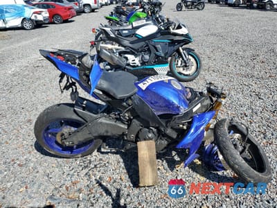 2018 YAMAHA YZFR6 JYARJ28E5JA003693 - główne zdjęcie licytacji z USA - miniatura