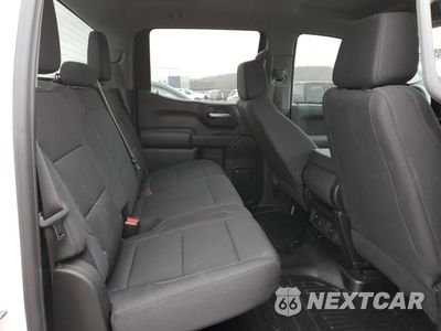 Zdjęcie 10 z 15 samochodu: 2024 GMC SIERRA K1500 VIN:1GTUUAEDXRZ105404 - miniatura