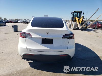 Zdjęcie 6 z 16 samochodu: 2023 TESLA MODEL Y VIN:7SAYGAEE0PF686760 - miniatura