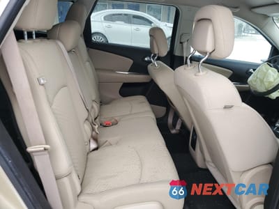 Zdjęcie 12 z 15 samochodu: 2011 DODGE JOURNEY MAINSTREET VIN:3D4PH1FG8BT568149 - miniatura