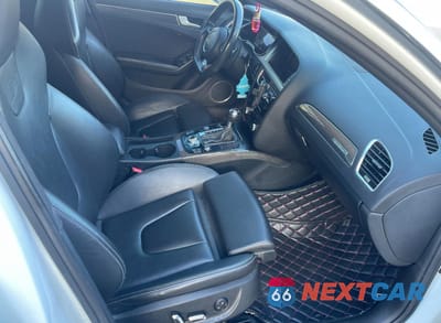 Piąte zdjęcie samochodu w środku: 2013 AUDI S4 PREMIUM VIN:WAUFGCFL0DA230238 - miniatura
