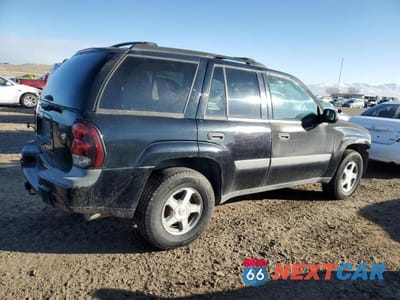 Trzecie zdjęcie samochodu z tyłu: 2005 CHEVROLET TRAILBLAZER LS VIN:1GNDT13SX52233768 - miniatura