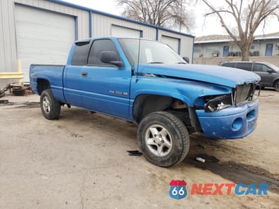 Czwarte zdjęcie samochodu z boku: 1998 DODGE RAM 1500 VIN:3B7HC13Z2WG171766 - miniatura