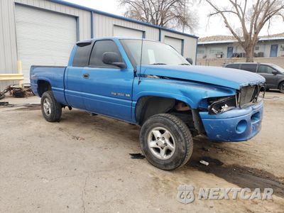 Czwarte zdjęcie samochodu z boku: 1998 DODGE RAM 1500 VIN:3B7HC13Z2WG171766 - miniatura