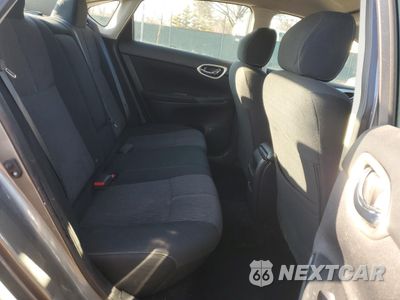 Zdjęcie 10 z 12 samochodu: 2015 NISSAN SENTRA S VIN:3N1AB7AP6FY329435 - miniatura