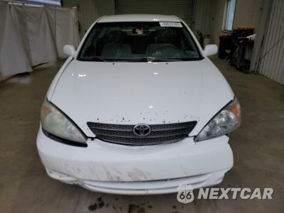 Piąte zdjęcie samochodu w środku: 2003 TOYOTA CAMRY LE VIN:4T1BE32K33U133810 - miniatura