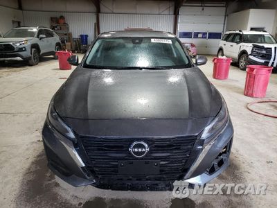 Piąte zdjęcie samochodu w środku: 2023 NISSAN ALTIMA SV VIN:1N4BL4DV1PN391837 - miniatura