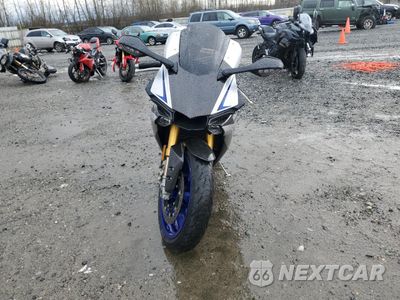 Drugie zdjęcie samochodu z przodu: 2015 YAMAHA YZFR1M VIN:JYARN40E3FA000231 - miniatura