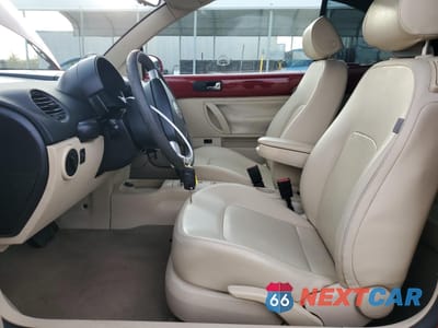 Zdjęcie 7 z 12 samochodu: 2006 VOLKSWAGEN NEW BEETLE CONVERTIBLE OPTION PACKAGE 1 VIN:3VWRF31Y66M307526 - miniatura