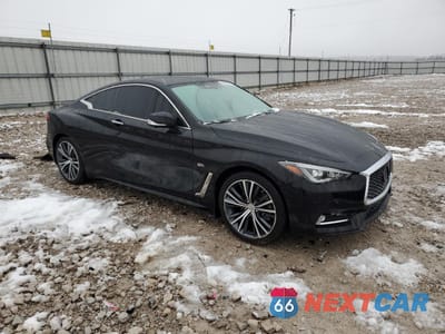 Czwarte zdjęcie samochodu z boku: 2019 INFINITI Q60 PURE VIN:JN1EV7EL2KM290579 - miniatura