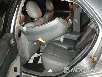 Zdjęcie 10 z 12 samochodu: 2006 CHRYSLER 300C VIN:2C3KA63H36H480201 - miniatura