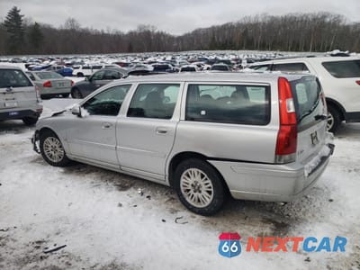 Drugie zdjęcie samochodu z przodu: 2005 VOLVO V70 VIN:YV1SW612951461624 - miniatura
