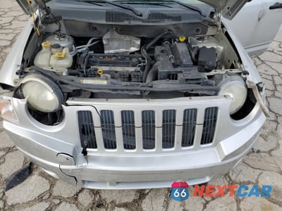 Zdjęcie 13 z 15 samochodu: 2009 JEEP COMPASS SPORT VIN:1J4FT47A79D124239 - miniatura