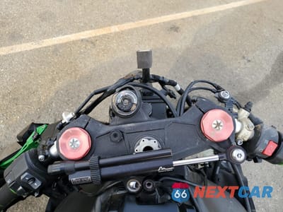 Zdjęcie 8 z 11 samochodu: 2017 KAWASAKI ZX1000 Z VIN:JKAZXCZ12HA000050 - miniatura