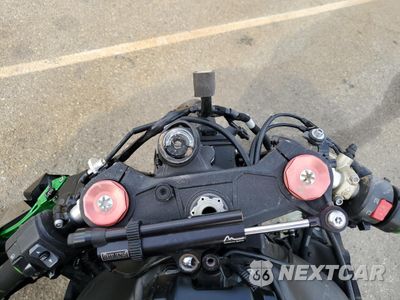 Zdjęcie 8 z 11 samochodu: 2017 KAWASAKI ZX1000 Z VIN:JKAZXCZ12HA000050 - miniatura
