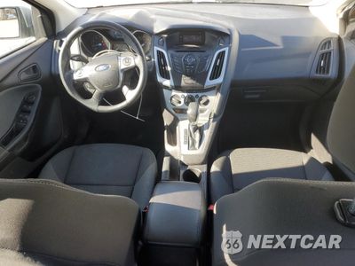 Zdjęcie 8 z 12 samochodu: 2012 FORD FOCUS SE VIN:1FAHP3F22CL284829 - miniatura
