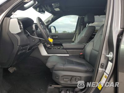 Zdjęcie 7 z 15 samochodu: 2024 TOYOTA TUNDRA CREWMAX PLATINUM VIN:5TFNC5AB7RX003539 - miniatura