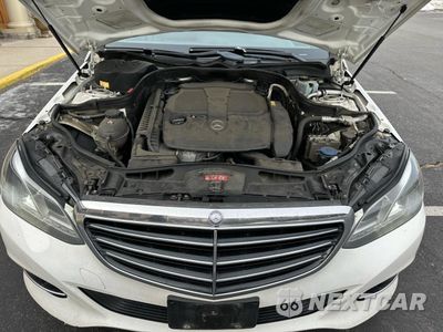 Piąte zdjęcie samochodu w środku: 2016 MERCEDES-BENZ E 350 4MATIC VIN:WDDHF8JB2GB242096 - miniatura