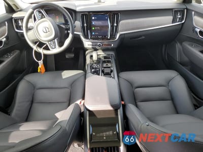 Zdjęcie 8 z 12 samochodu: 2024 VOLVO S90 PLUS VIN:LVY062ME1RP391415 - miniatura