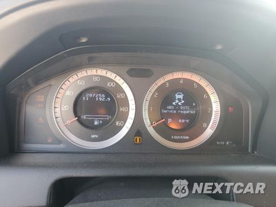 Zdjęcie 9 z 13 samochodu: 2011 VOLVO XC60 T6 VIN:YV4902DZ3B2143881 - miniatura
