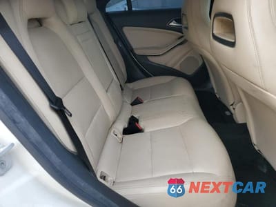 Zdjęcie 10 z 12 samochodu: 2016 MERCEDES-BENZ CLA 250 4MATIC VIN:WDDSJ4GB5GN371758 - miniatura