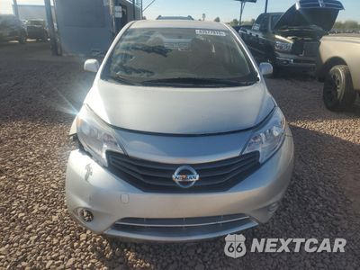 Piąte zdjęcie samochodu w środku: 2014 NISSAN VERSA NOTE S VIN:3N1CE2CP0EL385172 - miniatura