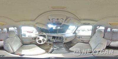 Zdjęcie 14 z 15 samochodu: 2005 GMC YUKON XL DENALI VIN:1GKFK66U35J151891 - miniatura