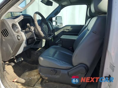 Zdjęcie 7 z 12 samochodu: 2013 FORD F450 SUPER DUTY VIN:1FDUF4GY6DEB14639 - miniatura