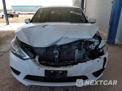 Piąte zdjęcie samochodu w środku: 2016 NISSAN SENTRA S VIN:3N1AB7AP5GL636531 - miniatura