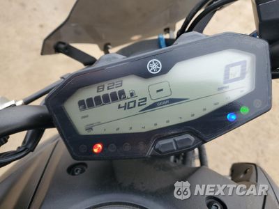 Zdjęcie 7 z 10 samochodu: 2019 YAMAHA MT07 VIN:JYARM27E9KA005134 - miniatura