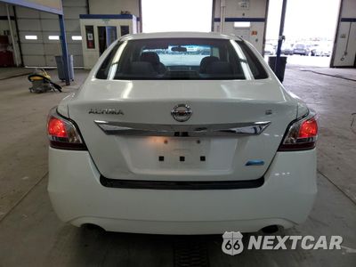 Zdjęcie 6 z 12 samochodu: 2014 NISSAN ALTIMA 2.5 VIN:1N4AL3AP7EN355191 - miniatura