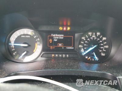Zdjęcie 9 z 16 samochodu: 2017 FORD EXPLORER VIN:1FM5K8B84HGA44874 - miniatura