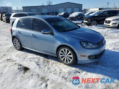Czwarte zdjęcie samochodu z boku: 2012 VOLKSWAGEN GOLF VIN:WVWNM7AJXCW215994 - miniatura