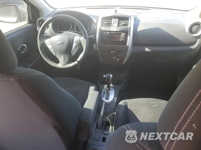 Zdjęcie 8 z 14 samochodu: 2016 NISSAN VERSA S VIN:3N1CN7AP2GL868570 - miniatura