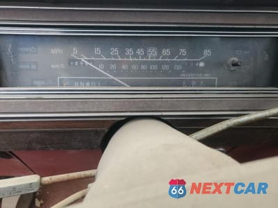 Zdjęcie 9 z 12 samochodu: 1994 FORD CROWN VICTORIA VIN:2FABP42F3EX176598 - miniatura